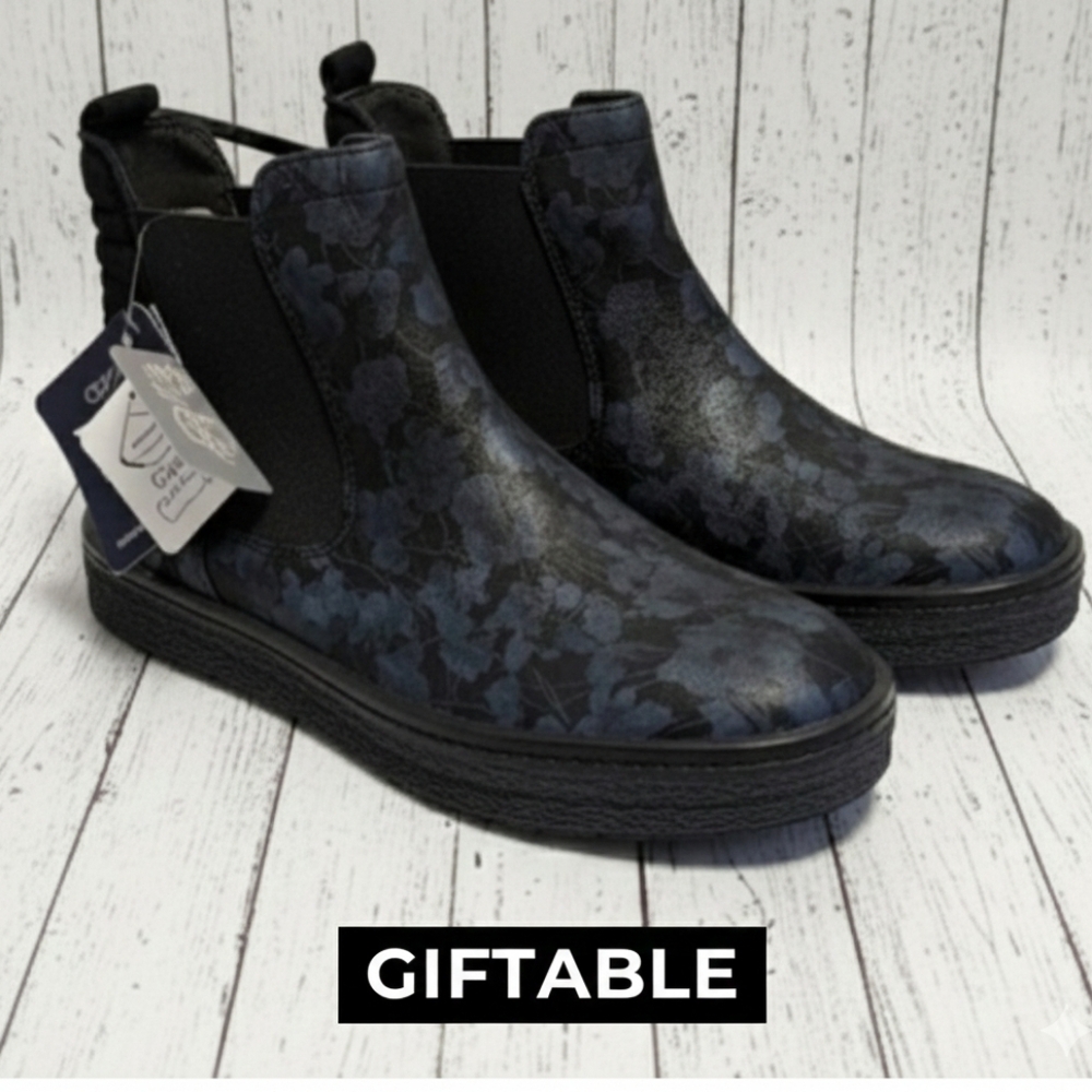 NWT Caprice Black Ankle Boots with Sleek Minimalist Design Sz 37 EU